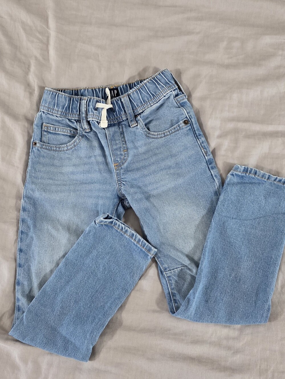 GAP Boys light wash Pull On Stretch Slim denim jeans Small